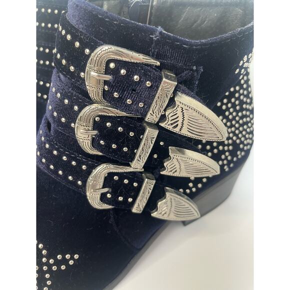 Shoedazzle - Blue Velvet Kalene Booties with Stud and Buckle Detail - Size 9 - Picture 3 of 6